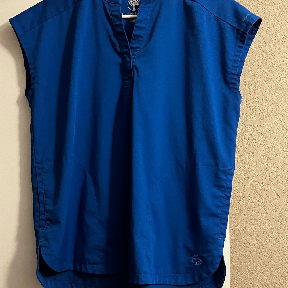 Healing Hands Blue Sleeveless Scrub Top